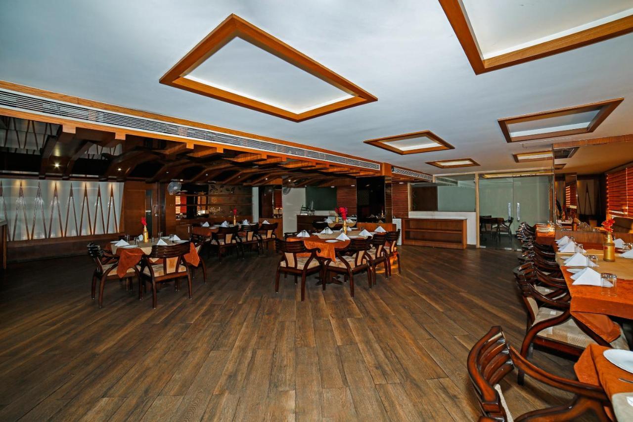 Hotel Shelter Gwalior Buitenkant foto