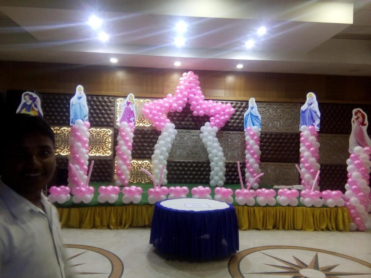 Hotel Shelter Gwalior Buitenkant foto