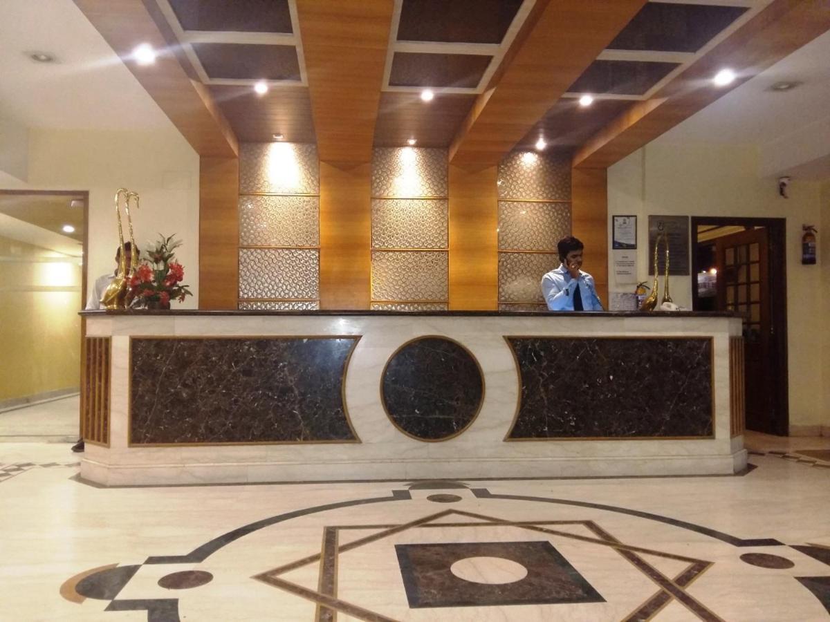 Hotel Shelter Gwalior Buitenkant foto