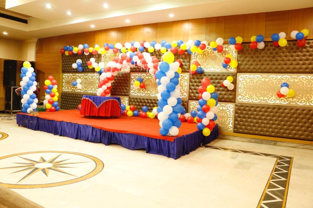 Hotel Shelter Gwalior Buitenkant foto