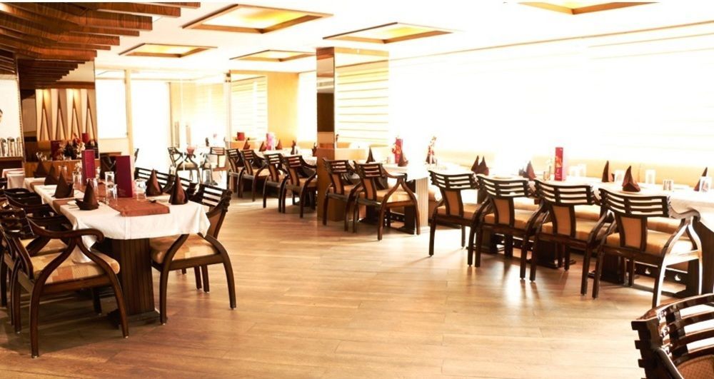 Hotel Shelter Gwalior Buitenkant foto